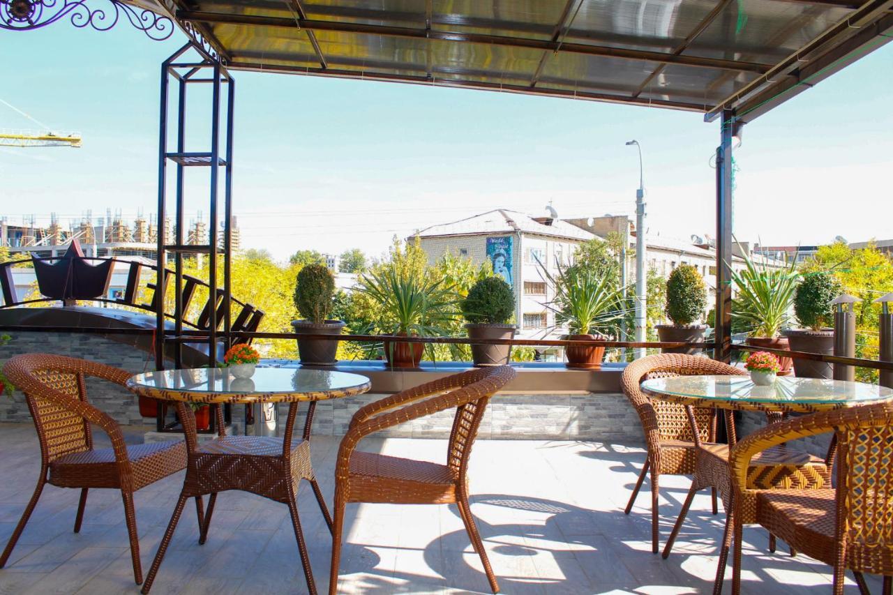 Hotel Taht Taškent Exteriér fotografie